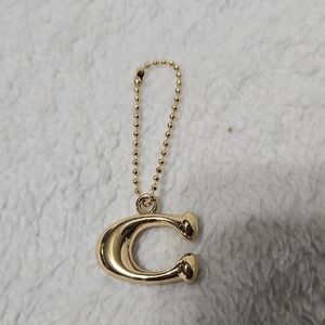 Coach NWOT Gold C Pendant Charm Chain